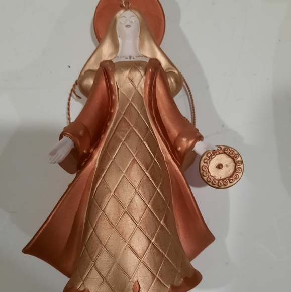 Russ Golden Renaissance Angels - Picture 3 of 9